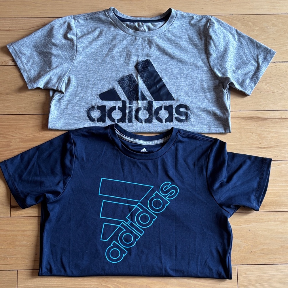 Adidas Boys' Size L Gray and Navy Logo Tees